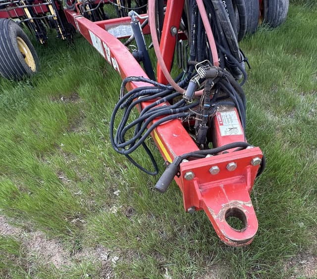 Image of Bourgault 3310 equipment image 1