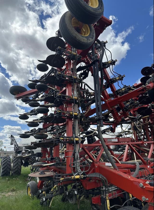 Image of Bourgault 3310 equipment image 3