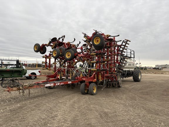Main image Bourgault 5710