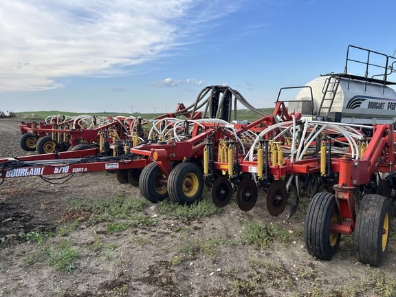 2009 Bourgault 5710 Equipment Image0