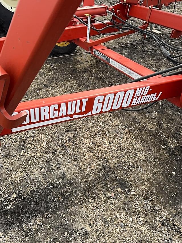 Image of Bourgault 6000 equipment image 4