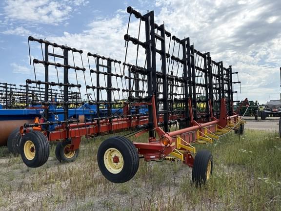 Image of Bourgault 7200 equipment image 2