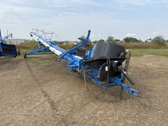 2009 Brandt 1585 Equipment Image0