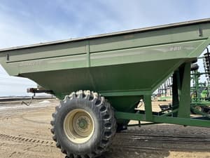 2009 Brent 880 Image