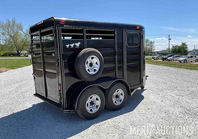 Image of Calico Horse Trailer equipment image 4