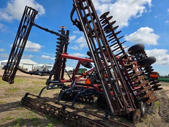 Image of Case IH 330 Turbo Till equipment image 3
