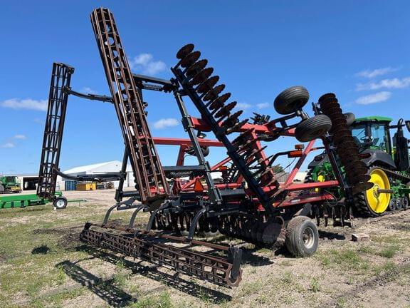Image of Case IH 330 Turbo Till equipment image 3