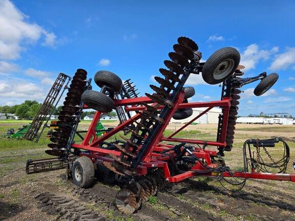 Image of Case IH 330 Turbo Till equipment image 4