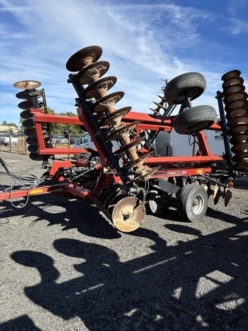 Image of Case IH 370 Image 0