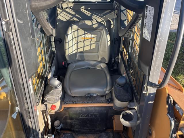 Image of Case 445 Series 3 equipment image 3