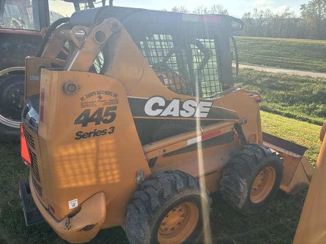 Image of Case 445 Series 3 equipment image 1