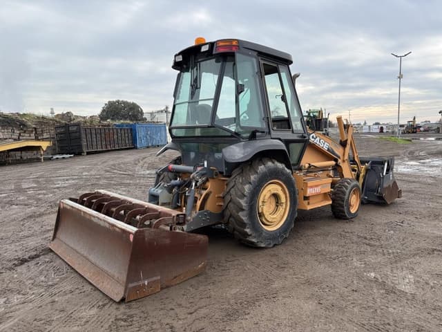 Image of Case 570MXT equipment image 2