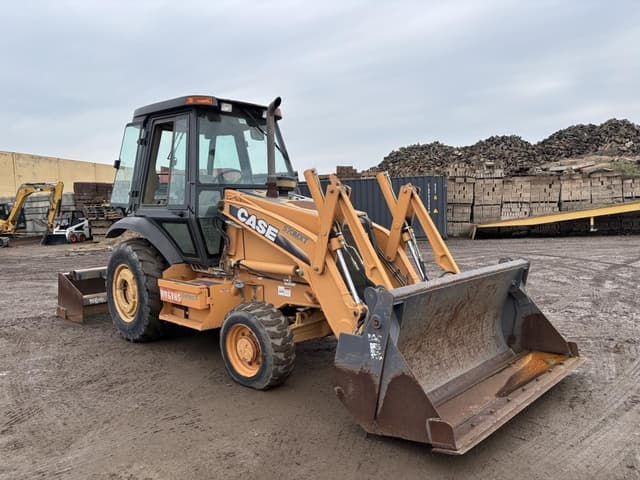 Image of Case 570MXT equipment image 1