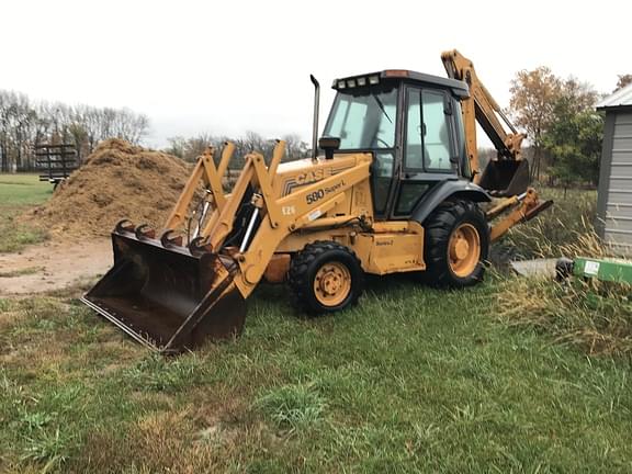 2009 Case 580 Super L Equipment Image0