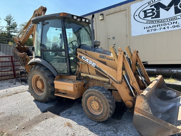 Main image Case 580 Super M