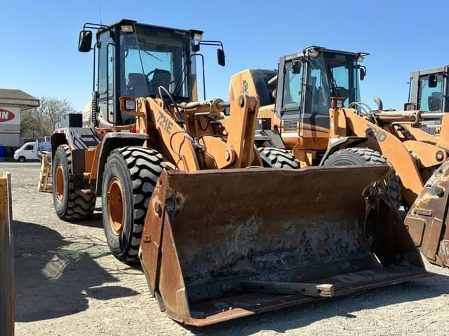 Image of Case 721E equipment image 1