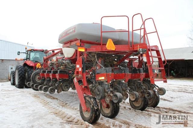 Image of Case IH 1250 equipment image 1