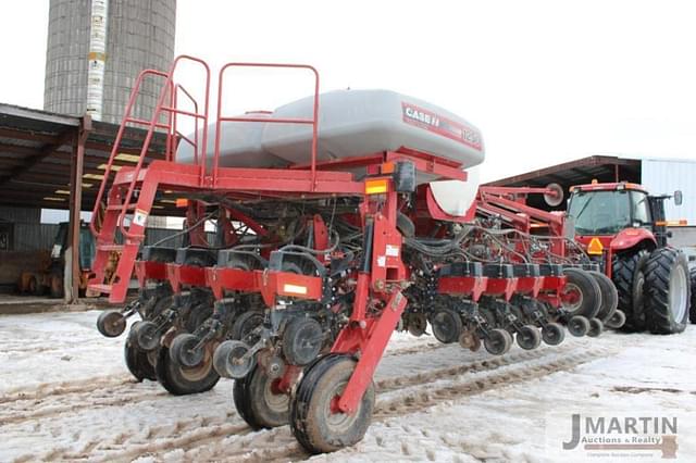 Image of Case IH 1250 equipment image 2