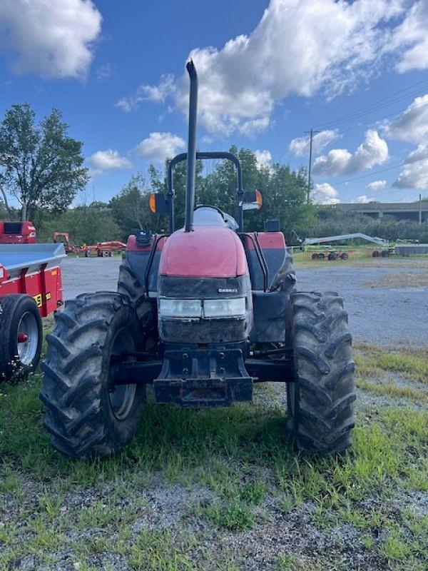 Image of Case IH Farmall 105U equipment image 2