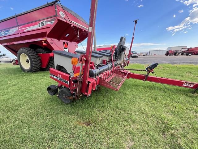 Image of Case IH 1200 equipment image 4