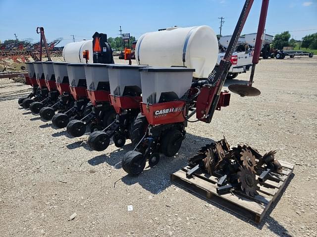 Image of Case IH 1220 equipment image 3