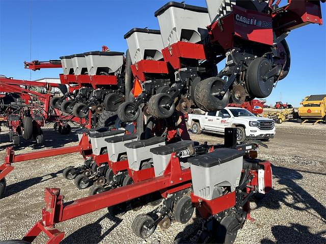 Image of Case IH 1230 equipment image 3