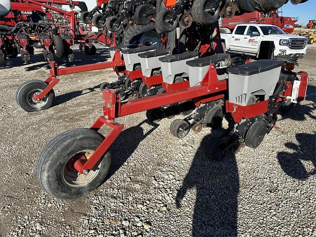 Image of Case IH 1230 equipment image 4