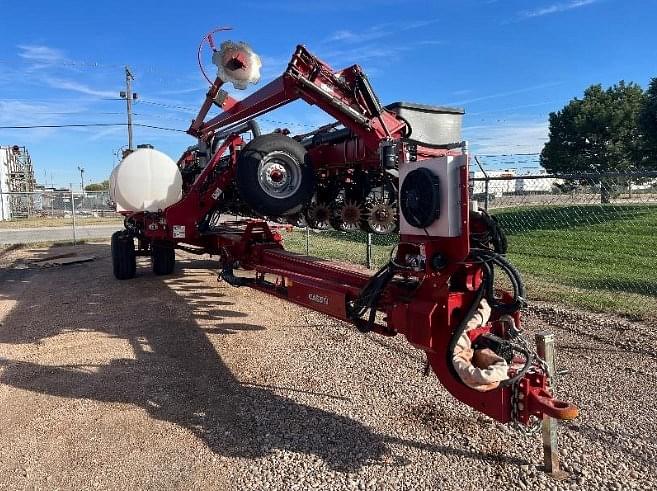 Image of Case IH 1240 Primary image