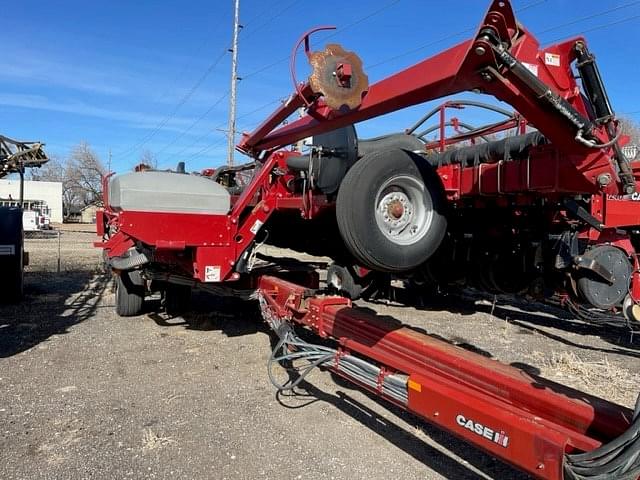 Image of Case IH 1240 Image 0