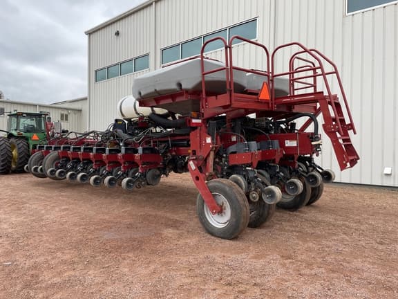 Image of Case IH 1250 equipment image 2