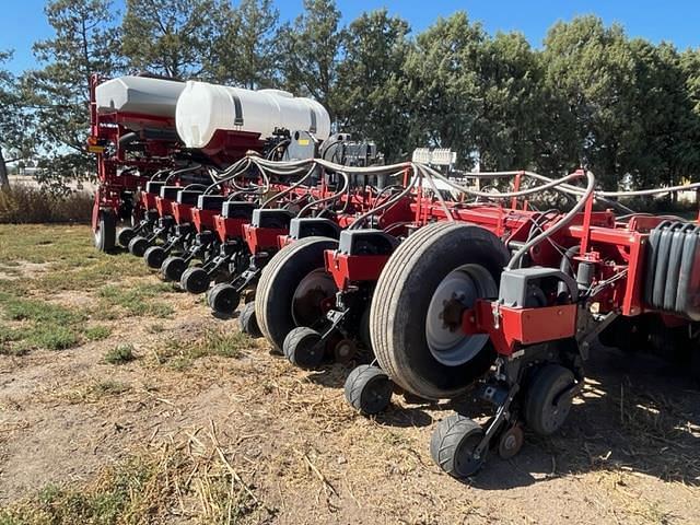 Image of Case IH 1250 equipment image 2