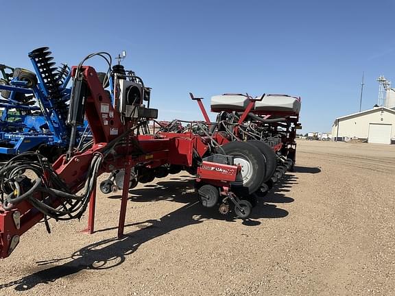 Image of Case IH 1250 equipment image 3