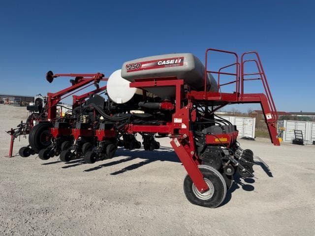 Image of Case IH 1250 equipment image 3