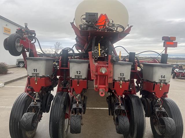 Image of Case IH 1250 equipment image 3