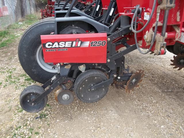 Image of Case IH 1250 equipment image 3