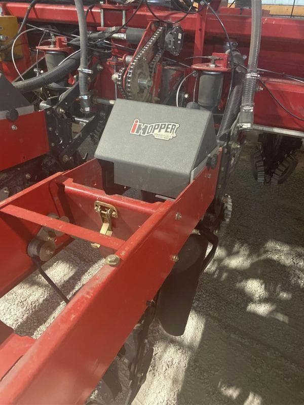 Image of Case IH 1250 equipment image 2