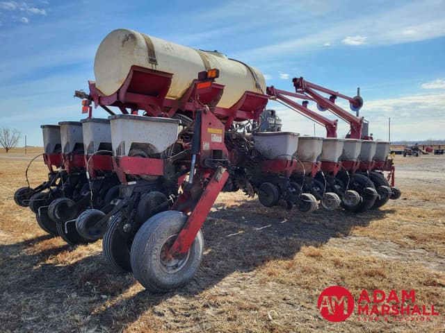 Image of Case IH 1250 equipment image 2