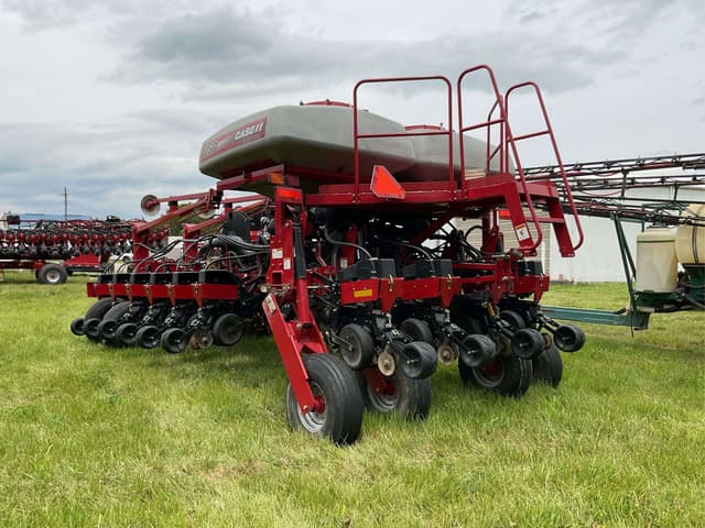 Image of Case IH Early Riser 1250 equipment image 3