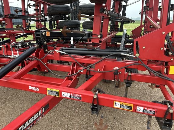 Image of Case IH Tigermate 200 equipment image 4