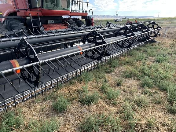 Image of Case IH 2142 equipment image 3