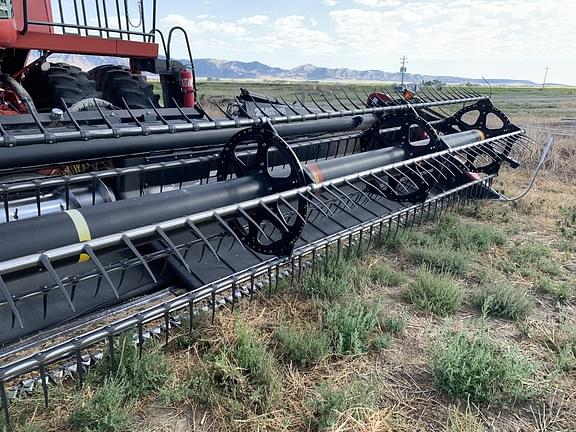 Image of Case IH 2142 equipment image 4