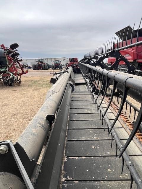 Image of Case IH 2142 equipment image 4