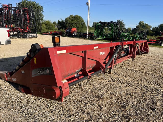 Image of Case IH 2612 equipment image 4