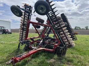 2009 Case IH 330 Image