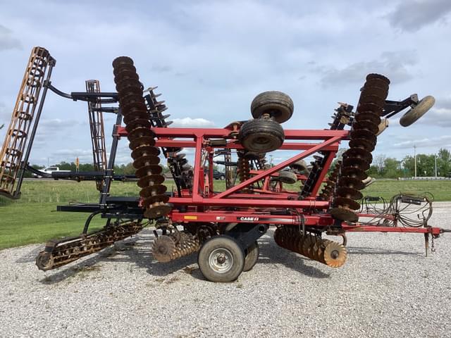 Image of Case IH 330 Turbo Till equipment image 1