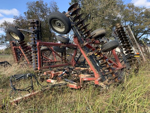 Image of Case IH 330 Turbo Till equipment image 1