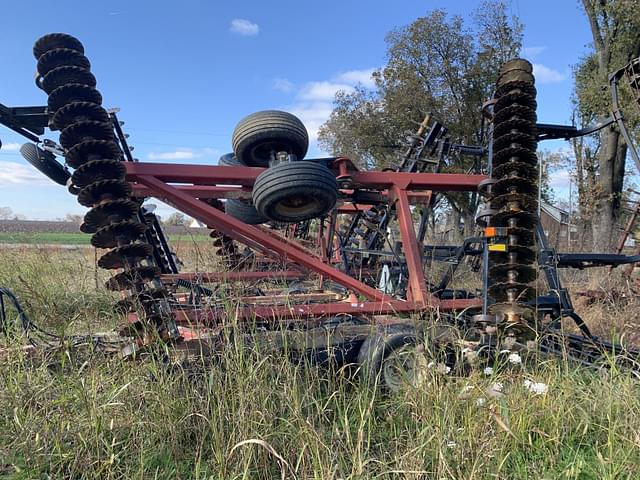 Image of Case IH 330 Turbo Till equipment image 2