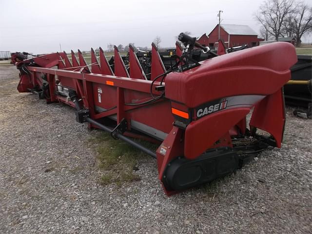 Image of Case IH 3412 equipment image 2