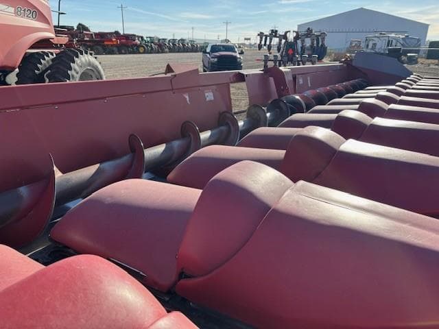 Image of Case IH 3412 equipment image 2