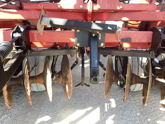 Thumbnail image Case IH 370 11